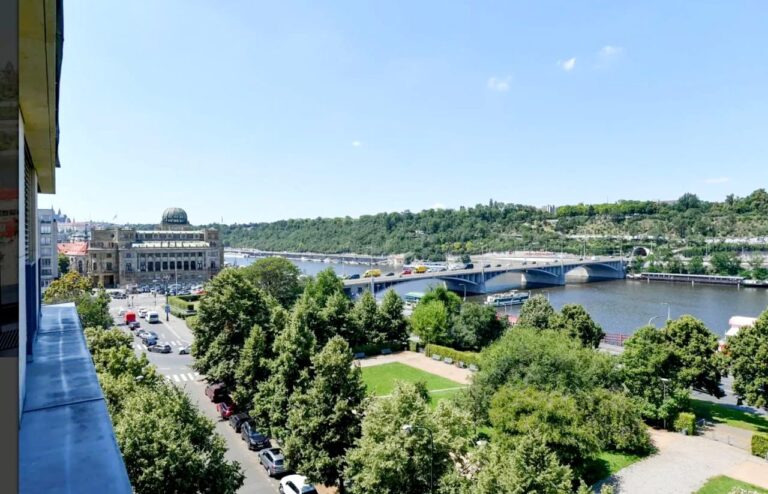 byt lanova 5+1 2